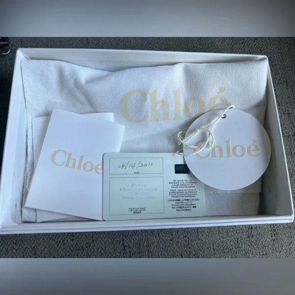 Chloé long zippered wallet twist project